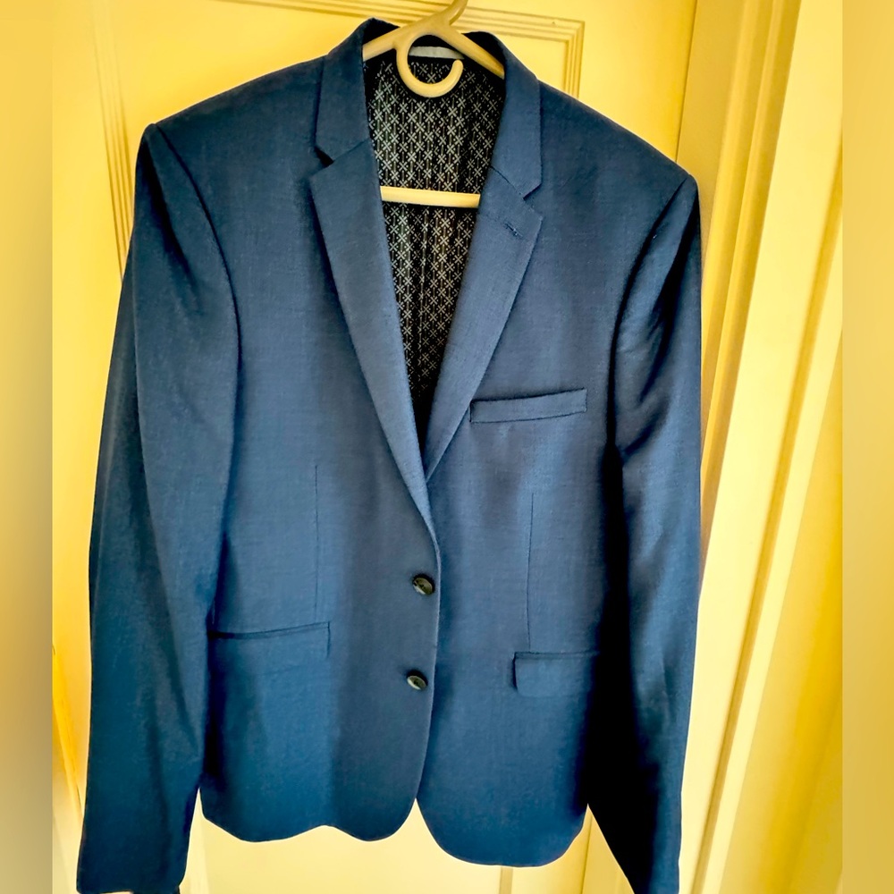 Like new men’s blazer